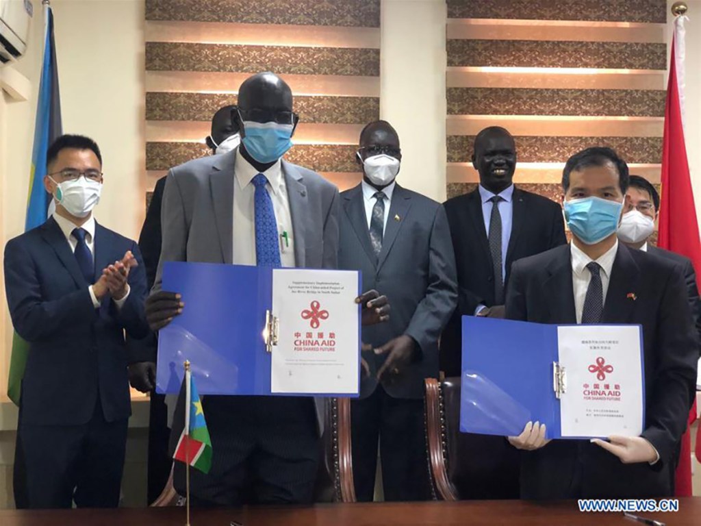 Chinese and South Sudanese officials sign agreement