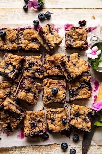 Cinnamon Sugar Blueberry Crumb Bars | halfbakedbarvest.com