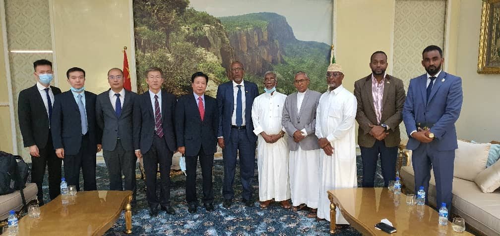 Somaliland president receives Chinese ambassador