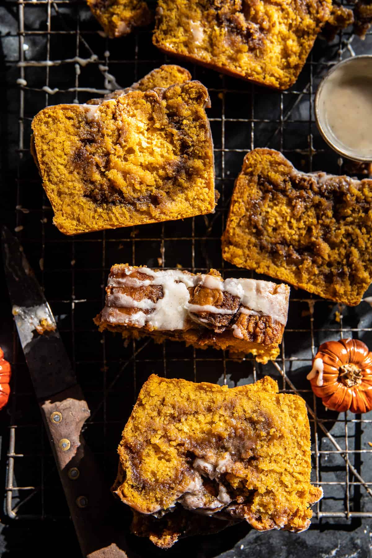 Pumpkin Butter Cinnamon Roll Bread | halfbakedhavrest.com