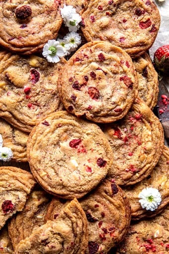 Strawberries and Cream Cookies | halfbakedharvest.com